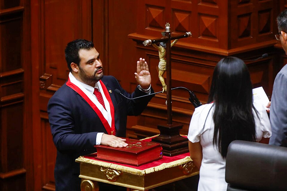 Aliaga, Guillermo