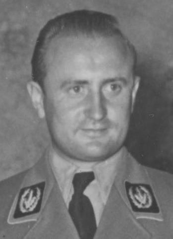 Axmann, Artur