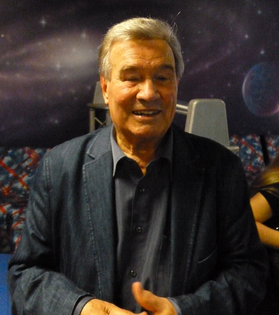 Azzola, Marcel